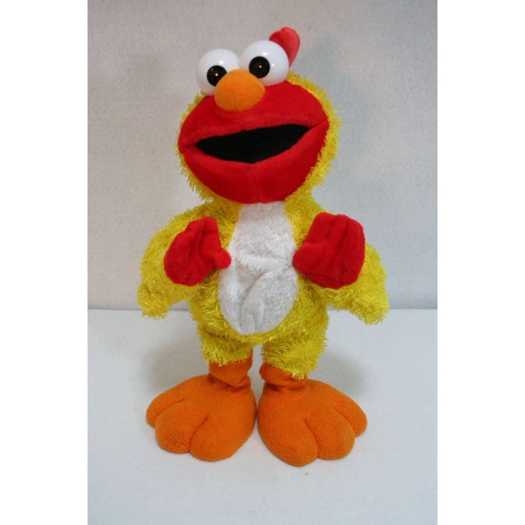 Fisher-Price Mattel 2001 Sesame Street Singing Chicken Dance Elmo Plush-WORKS