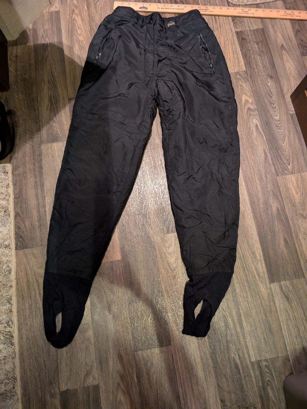 Vintage Women's Ski Snow pants size Medium retro foot straps box 18