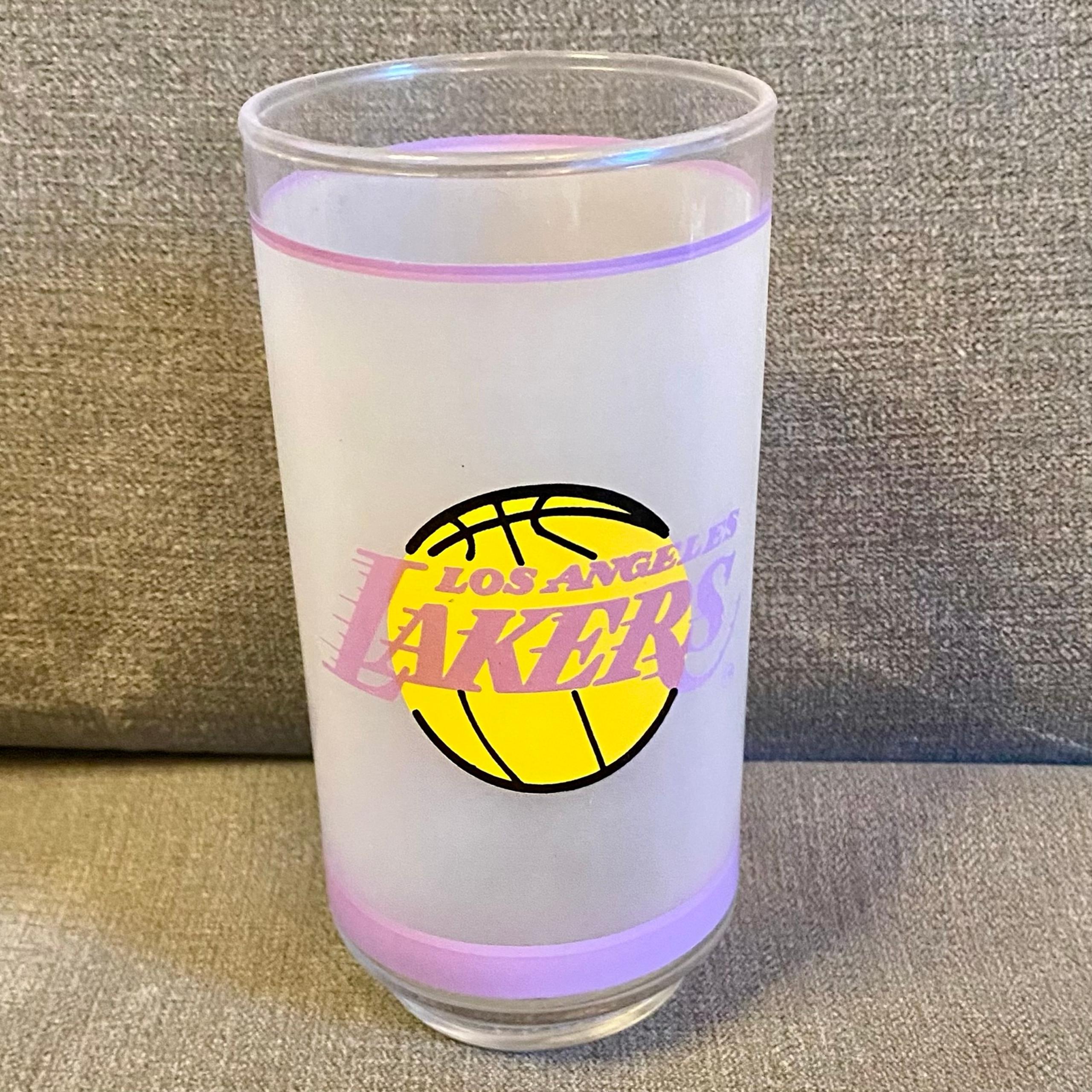 VINTAGE Los Angeles Lakers 16 oz Frosted Drinking Glass Logo NBA Mobil Promotion - Mobil™