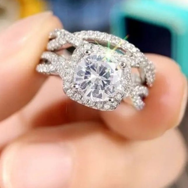 Luxury wedding ring set sz 6