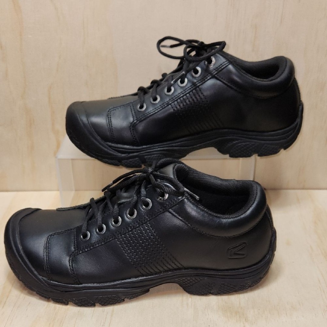 Keen Black Sneakers Men 9.5 Leather Oil Slip Resistant Non-Marking Utility Shoes