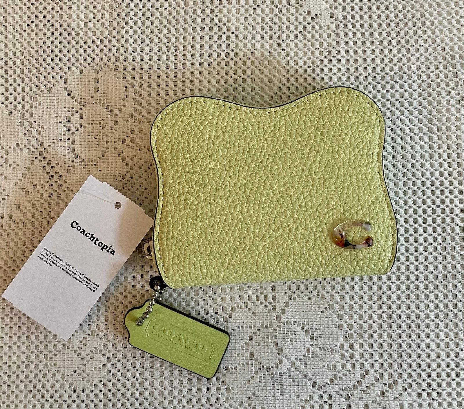 Coach Zip Around Wallet In Coachtopia Leather