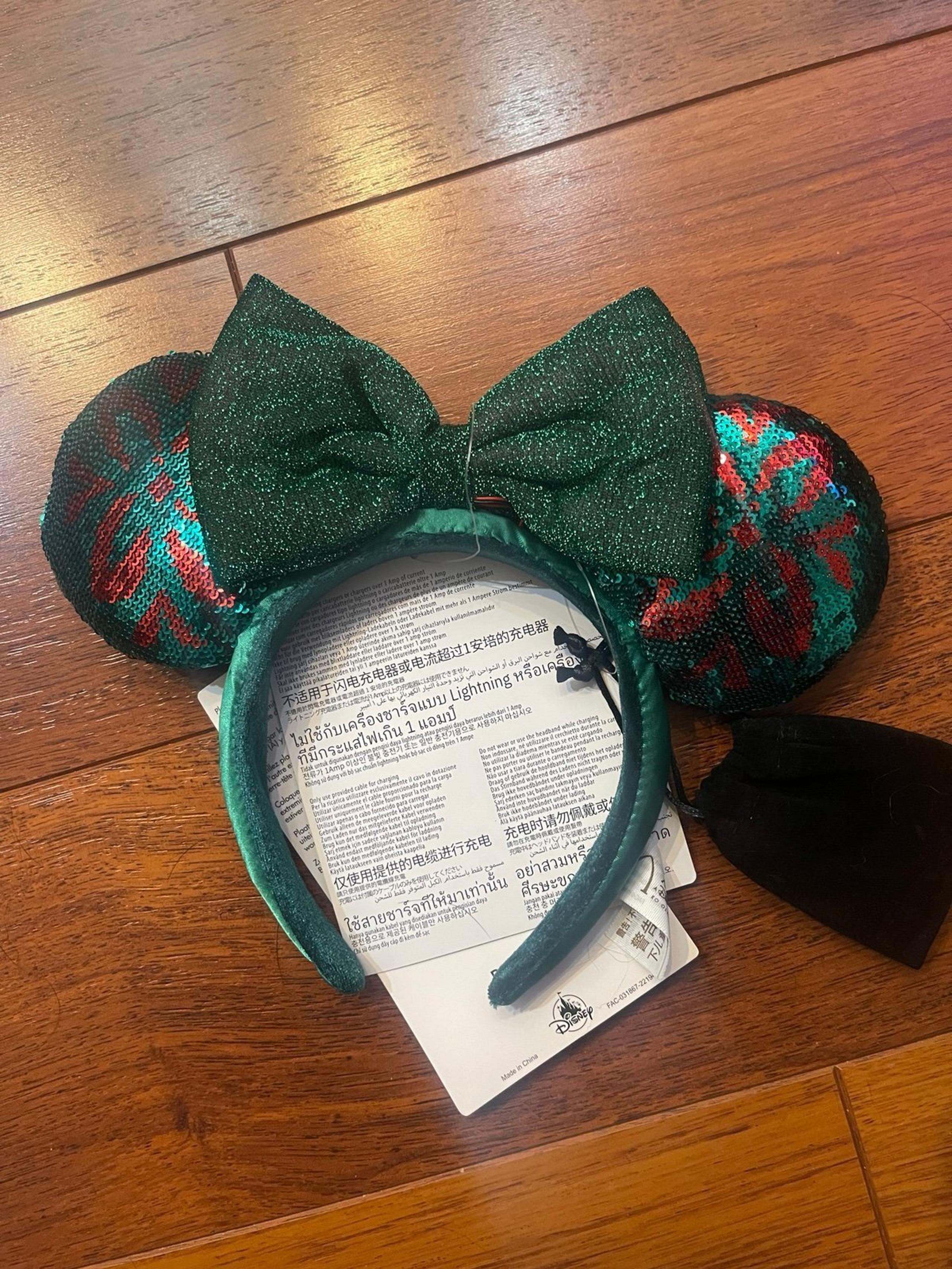 Disney Aulani Hawaiian Christmas Ears with Light up Bow