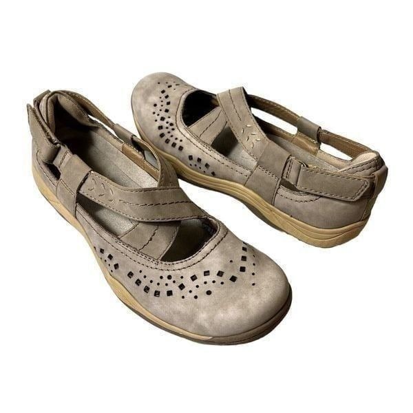 Earth Origins Women 10M Brown Leather Comfort Casual Flat Slip On Mary Jane Shoe
