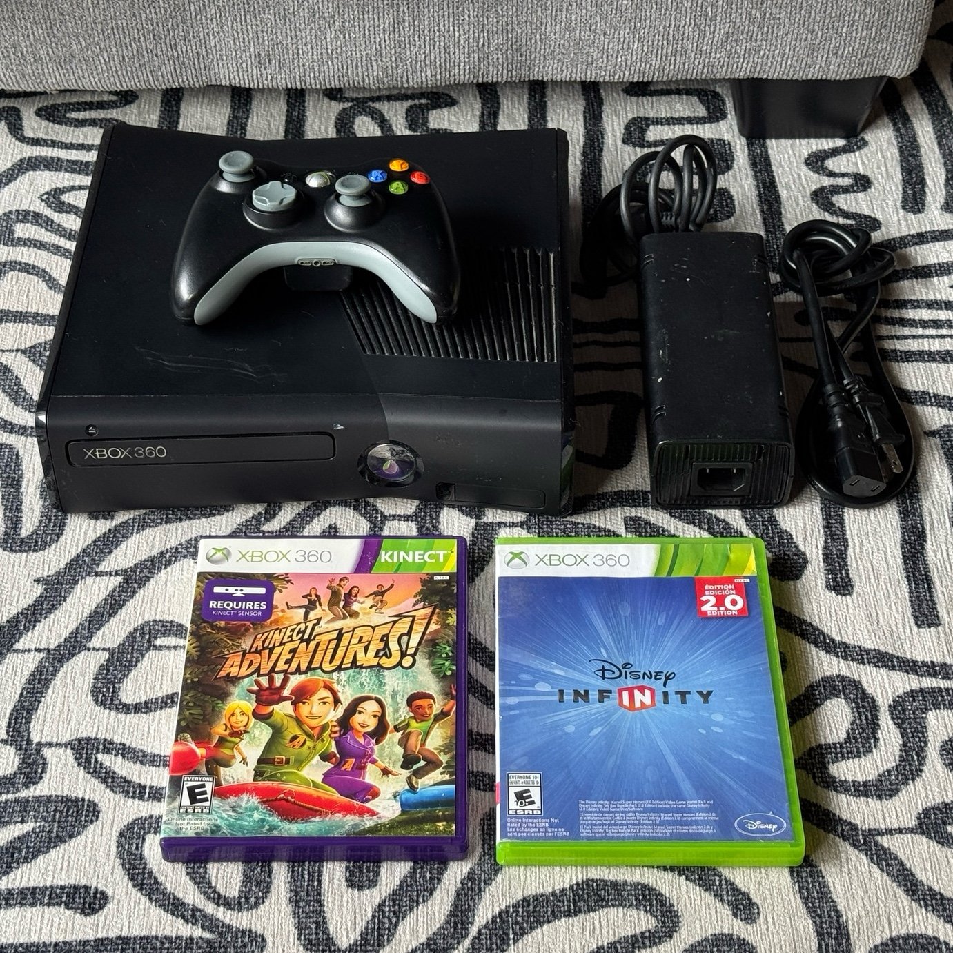 Xbox 360 S Console 250GB w/ Power Adapter