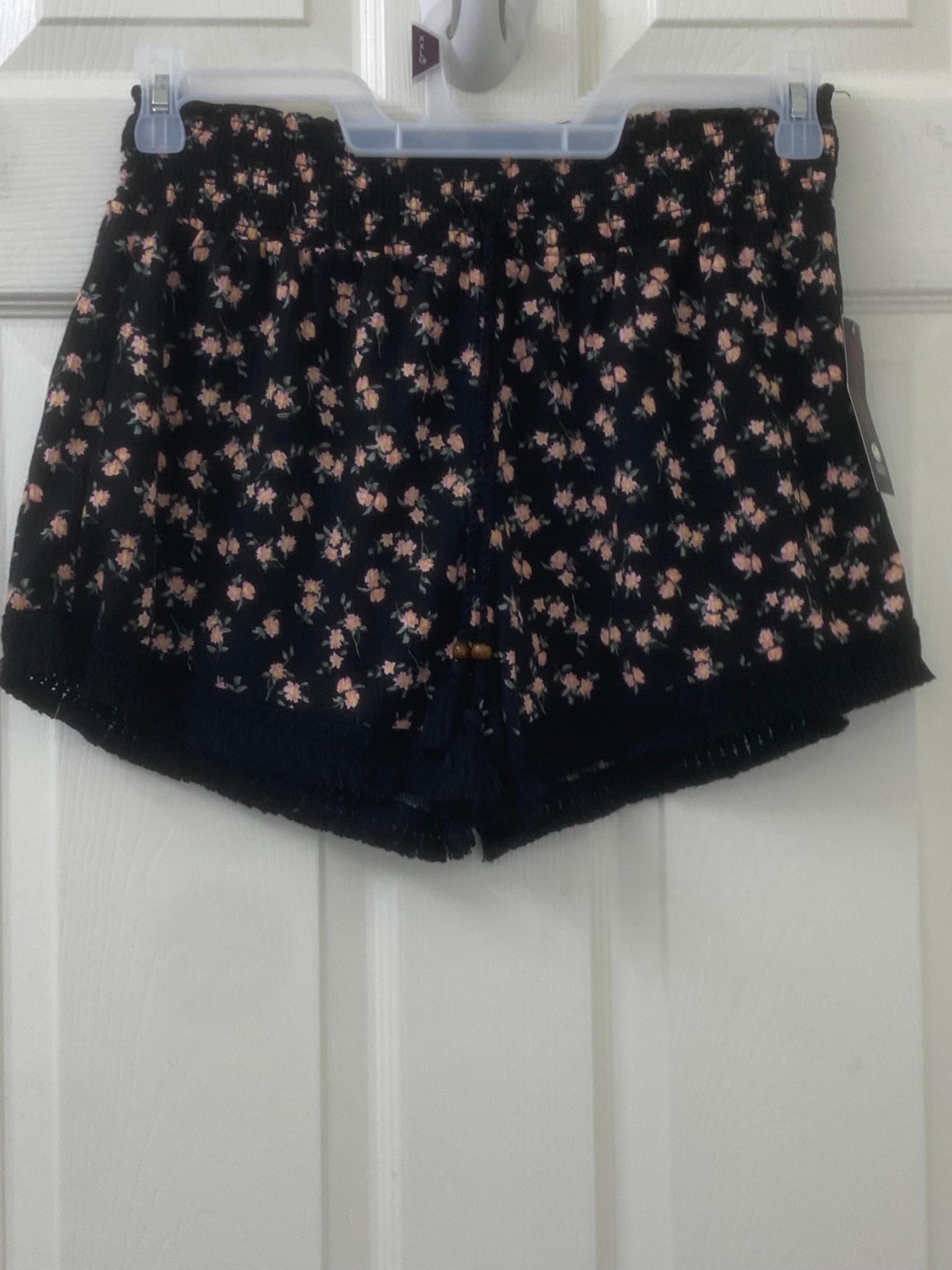 L (11-13) Womens super soft flower print knit gause shorts