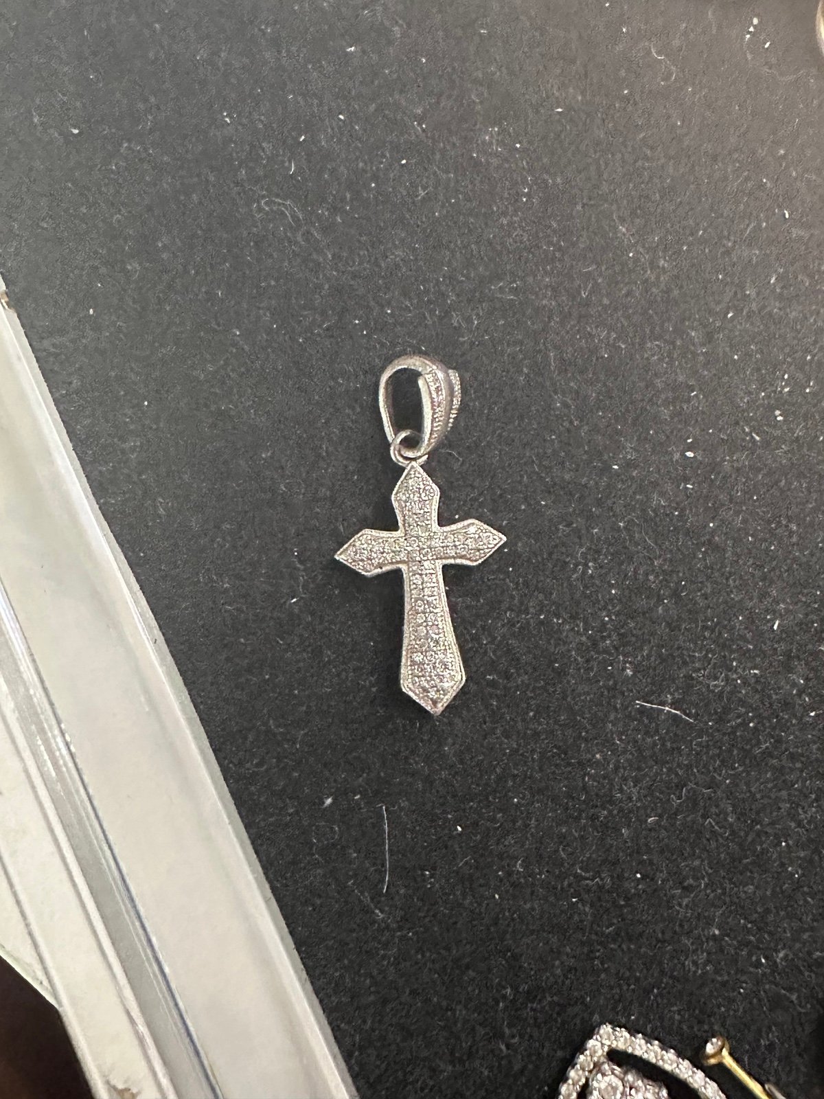 Silver Dimond cross pendant