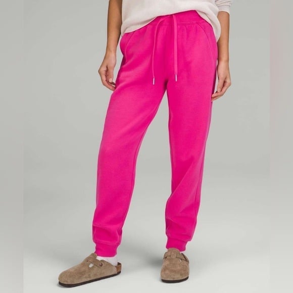 RARE COLOR Lululemon Dance Studio Joggers SONIC PINK Size 6