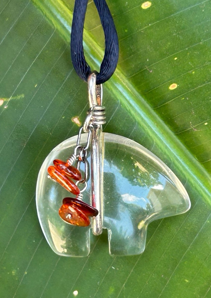 Vintage handcrafted or Carved quartz Bear Fetish necklace pendant