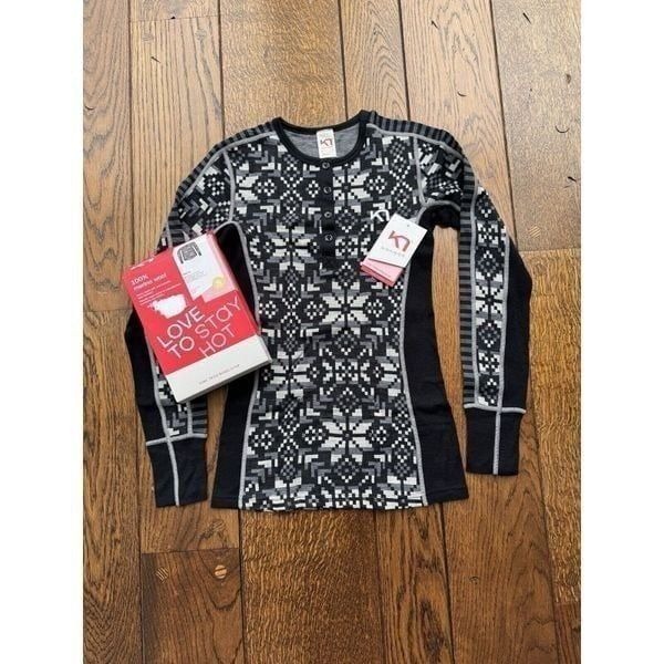 Kari Traa Else LS 100% Merino Wool Baselayer Henley Top | Large - Black NWT NEW