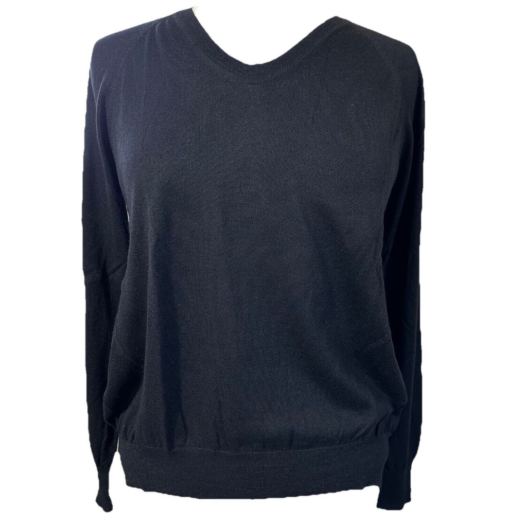 CHAN LUU Silk Cashmere Vneck Light Sweater Top Pullover Sz M Black NWOT Preppy