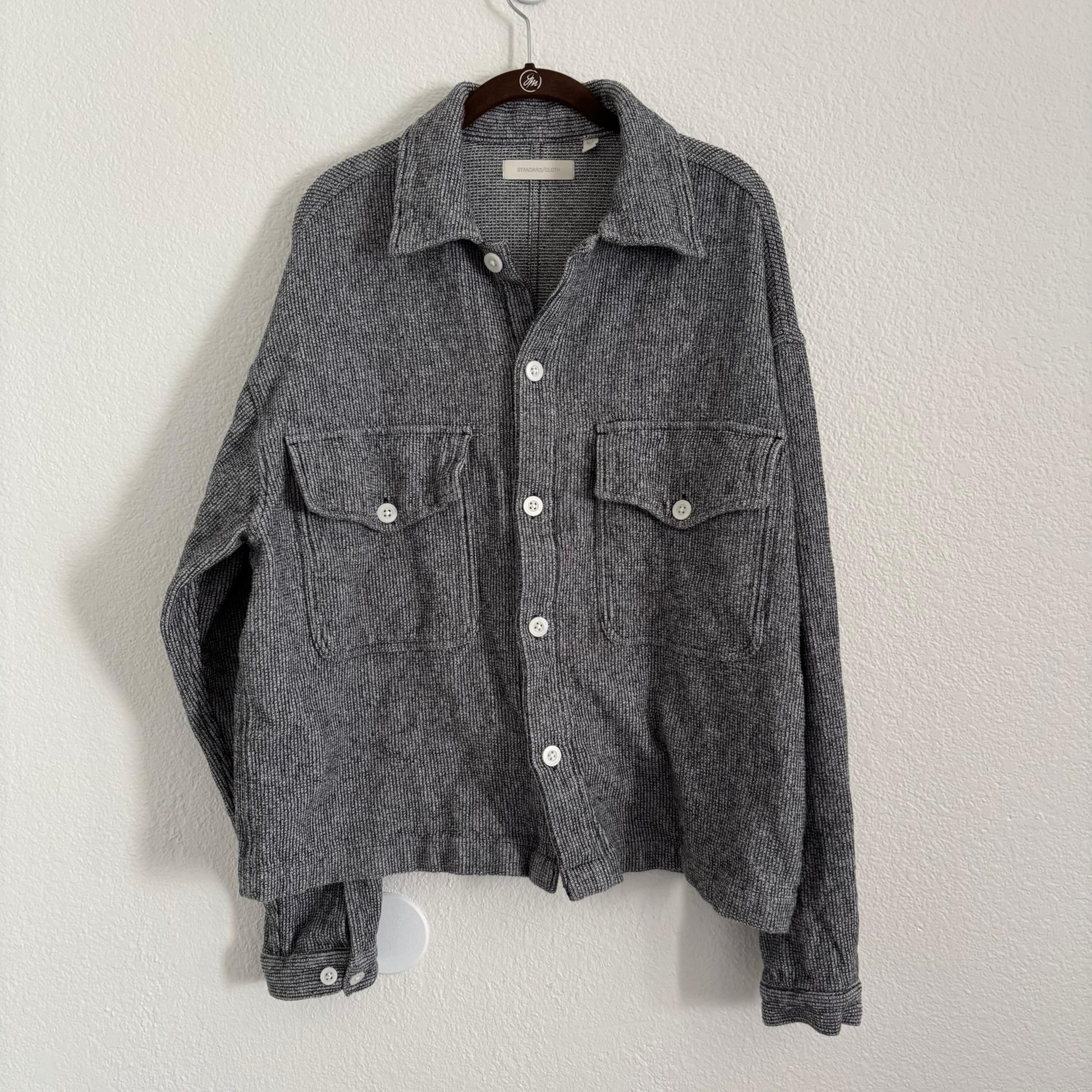 Standard Cloth Urban Outfitters Men's Size Medium Gray Button Front Shacket