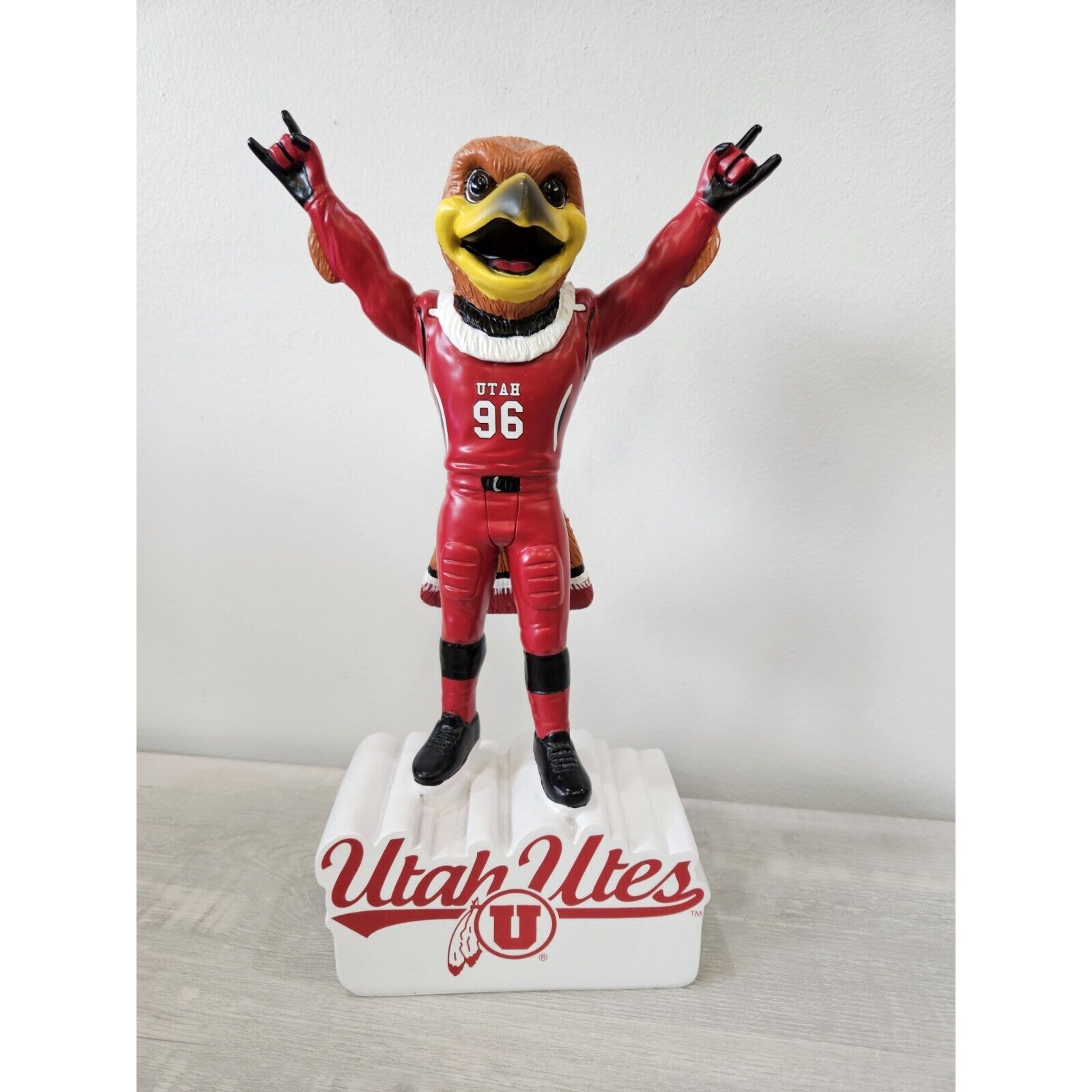 SWOOP Utah Utes University Mascot Statue 12 NCAA Figurine Limited Edition
