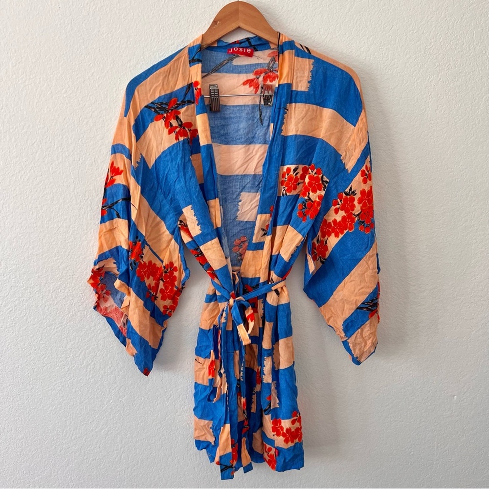 Josie Natori Brushed Flower Cherry Blossom Robe Sz M