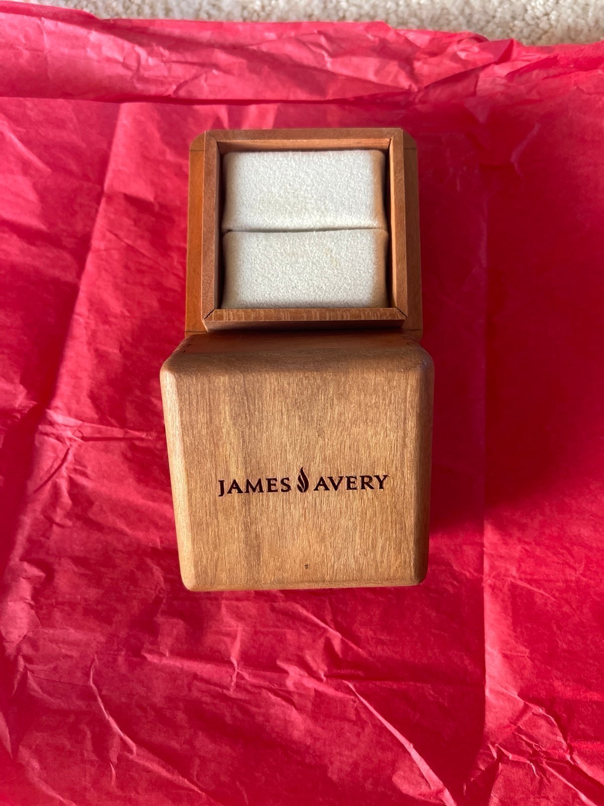 James Avery ring box