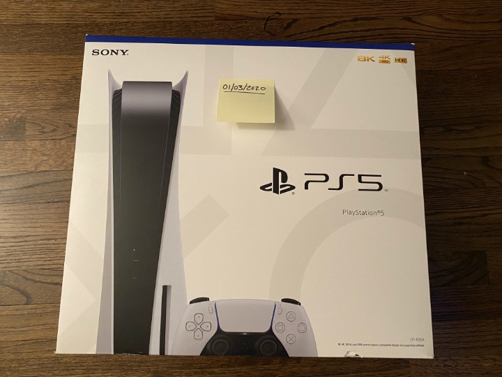 Playstation 5 (NEW) - DISC Model