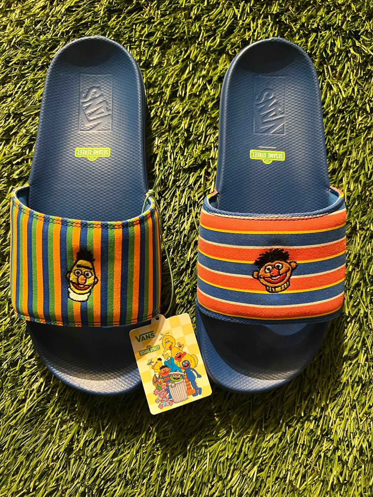 RARE VANS X SESAME STREET ERNIE AND BERT SLIDES Blue Men's Size 11