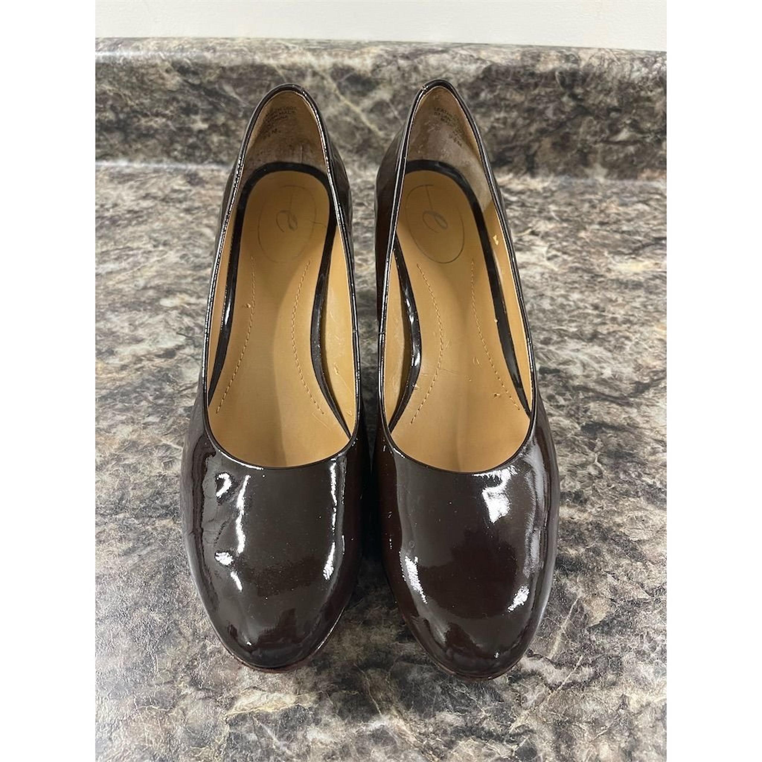 Easy Spirit Women's Brown Block  leopard pattern Heel Almond Toe Pumps Size 9.5