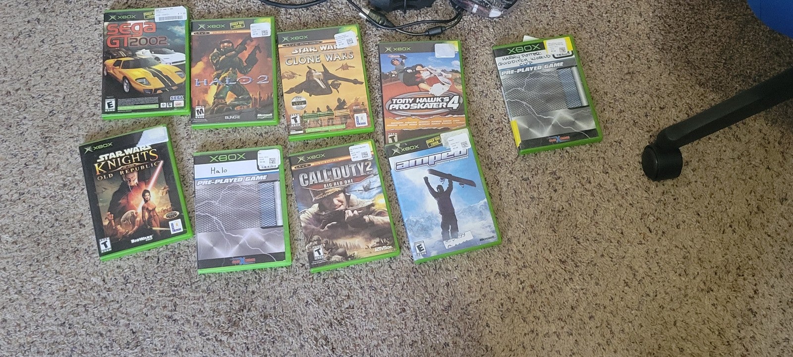 Microsoft Xbox Original System Black Console with 4 controllers and Games