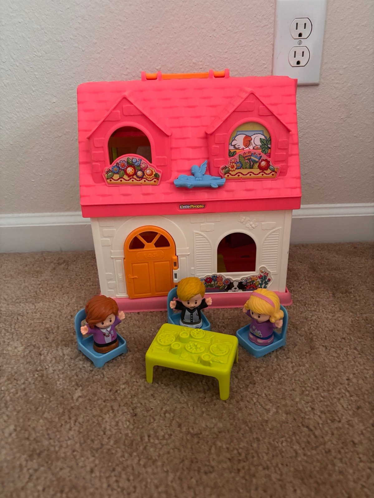 Little People Surprise & Sounds Home
