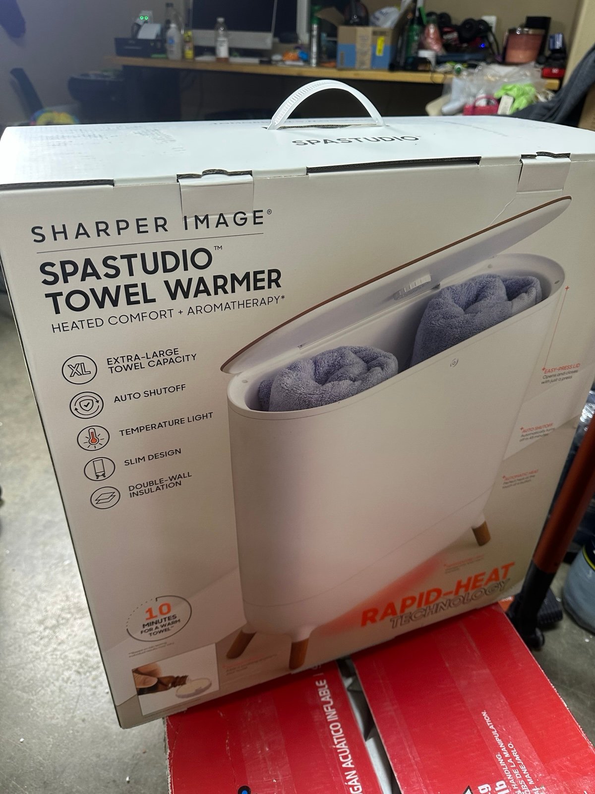 Spa studio Towel Warmer