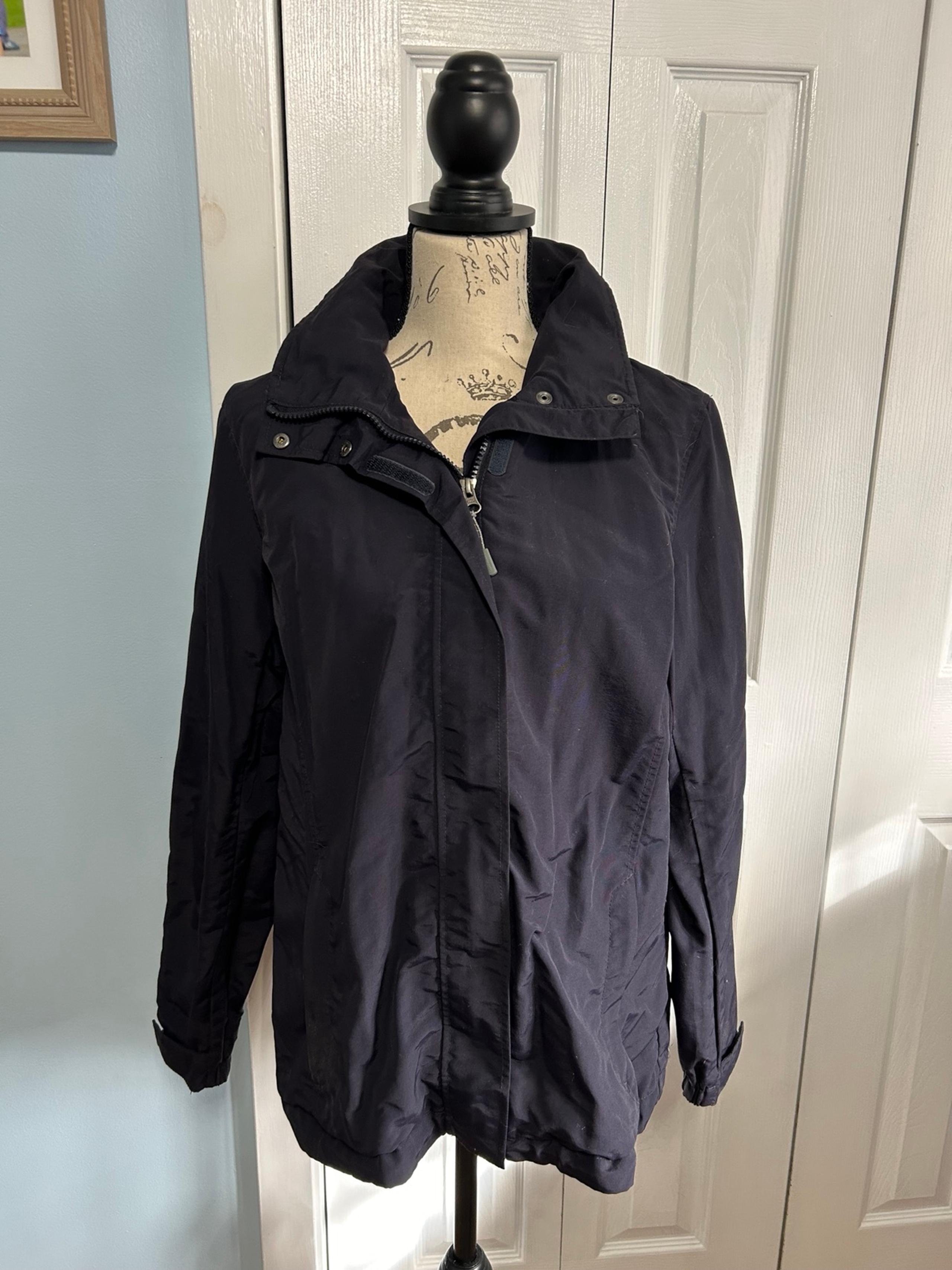 Women’s Lands End Windbreaker Jacket, Size M