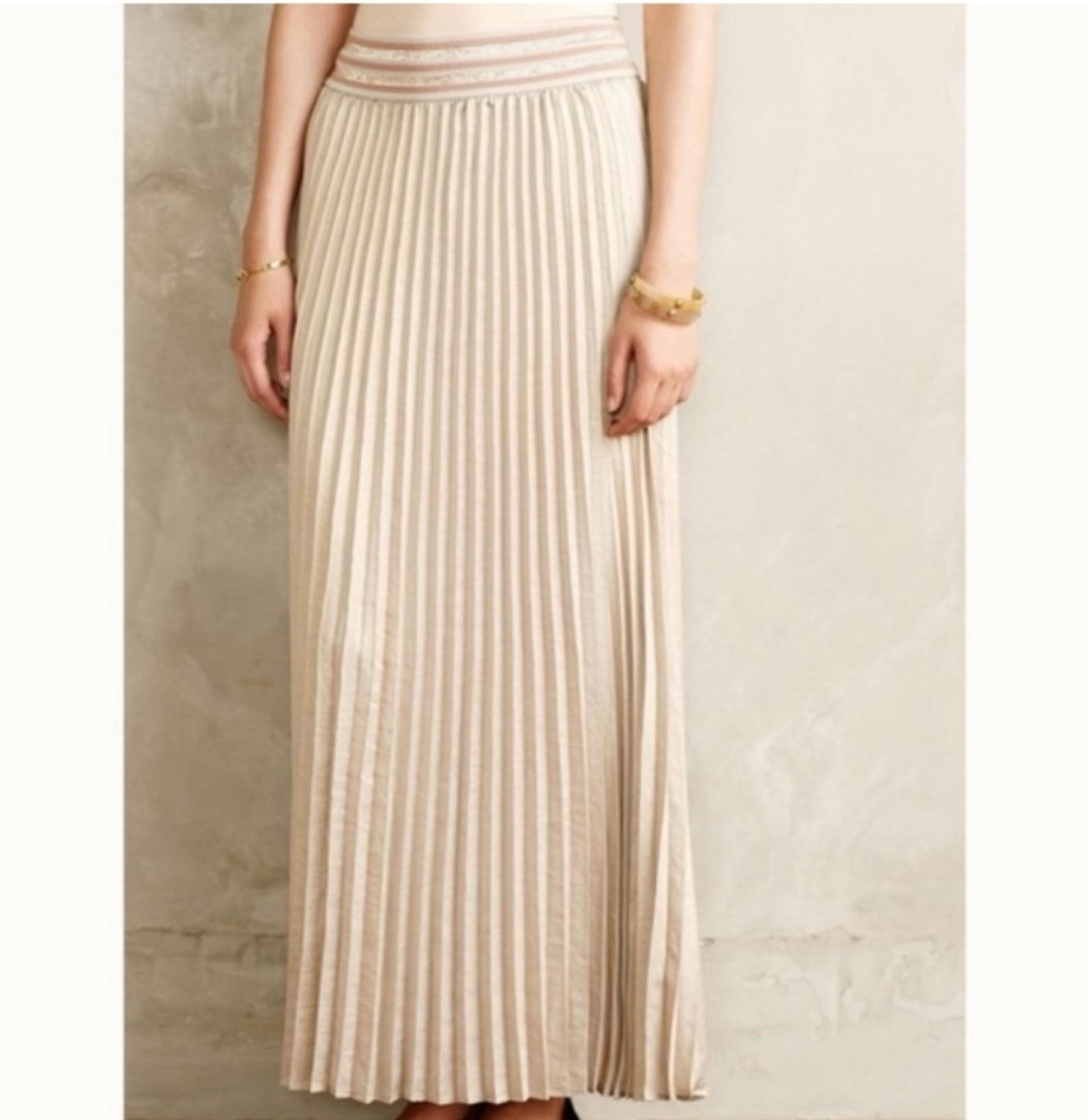 Anthropologie HD in Paris Women's Pleated Gold Banded Maxi Skirt Size M Shimmer