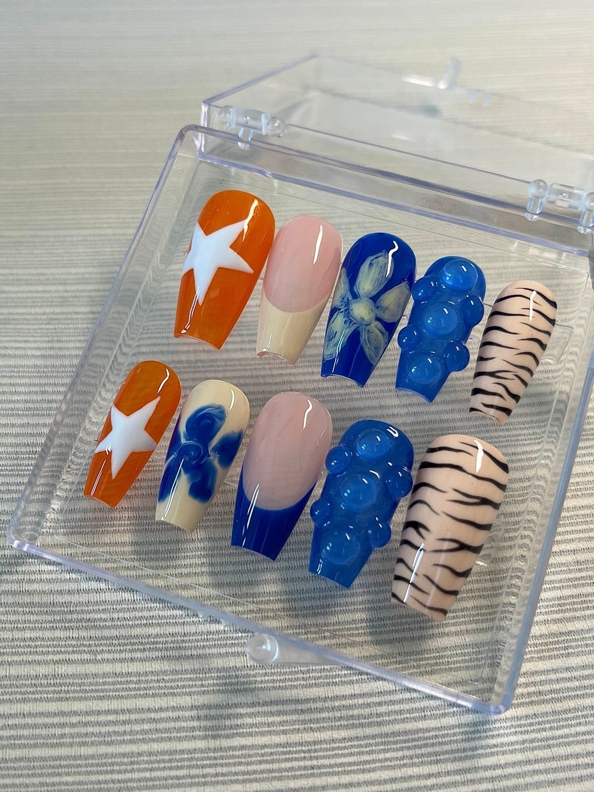 Blue and orange press on nail kit #pressonail