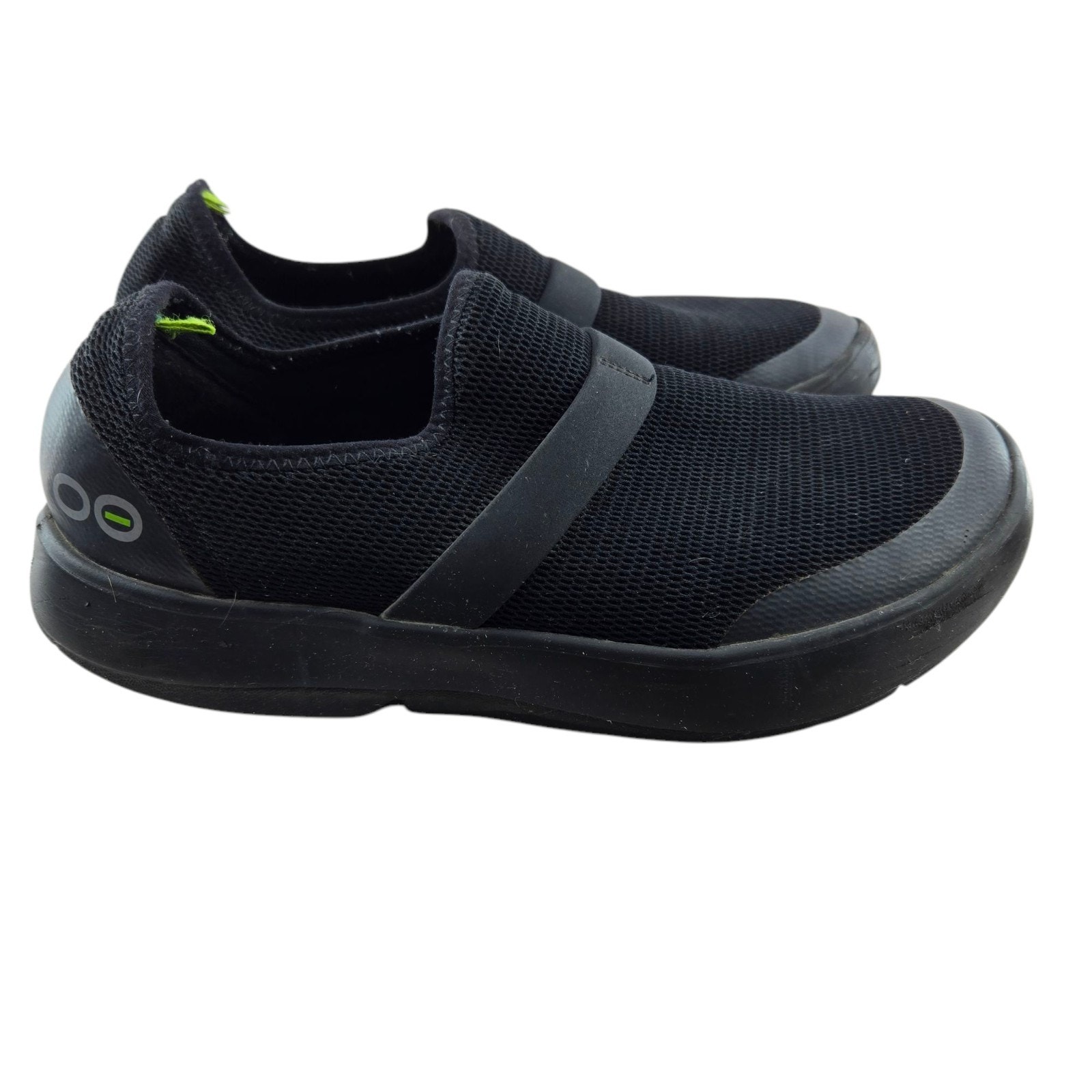 Oofos Oomg Eezee Low Shoe Womens 9 Black Comfort Pull On Gym Recovery Athleisure