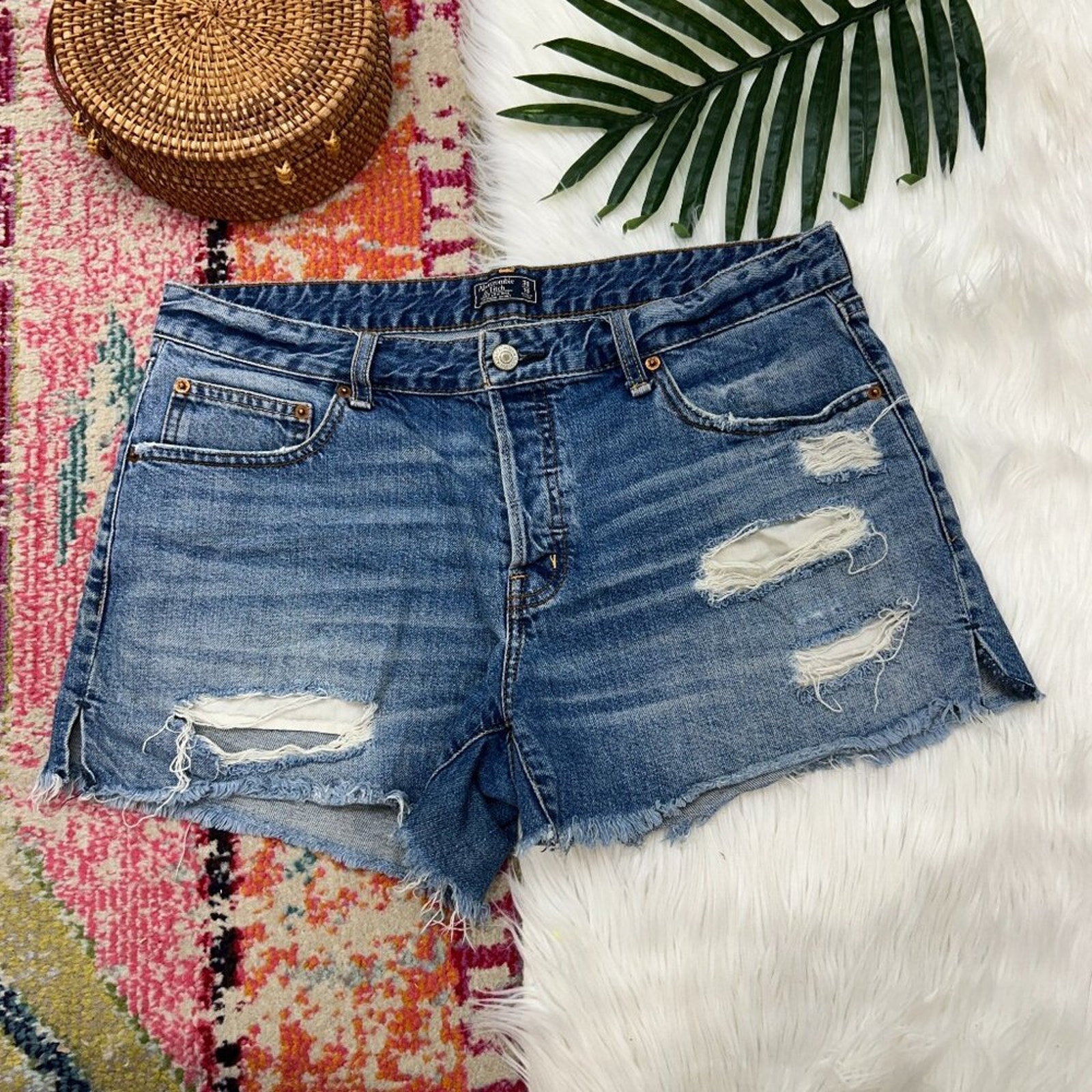 Abercrombie Blue Cut Off Ames Low Rise Boyfriend Short Denim Jean Shorts 30/10