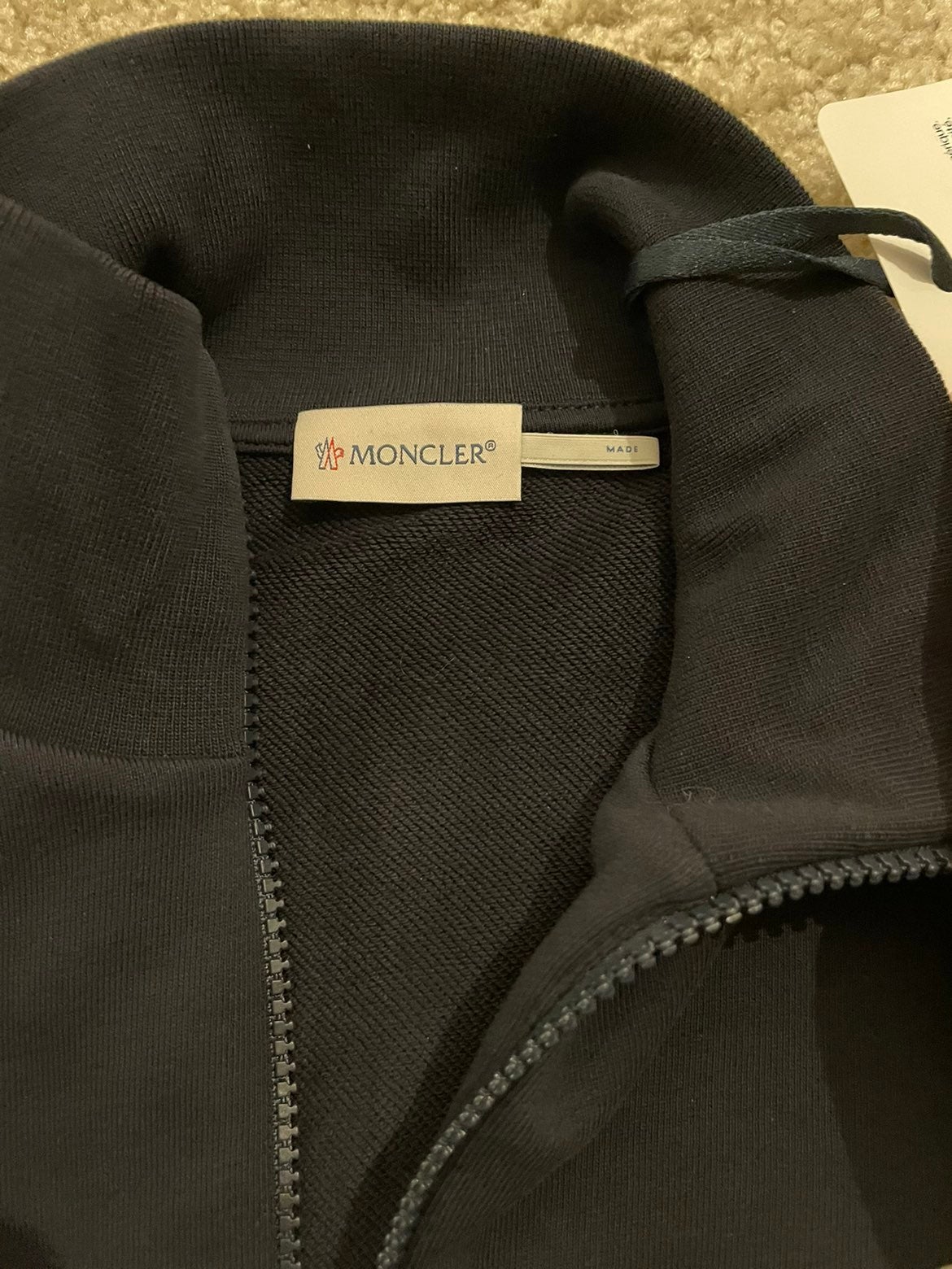 ❄️あずきゆ❄️様専用❗️美品꧁MONCLER꧂MAGLIA CARDIGAN ボア