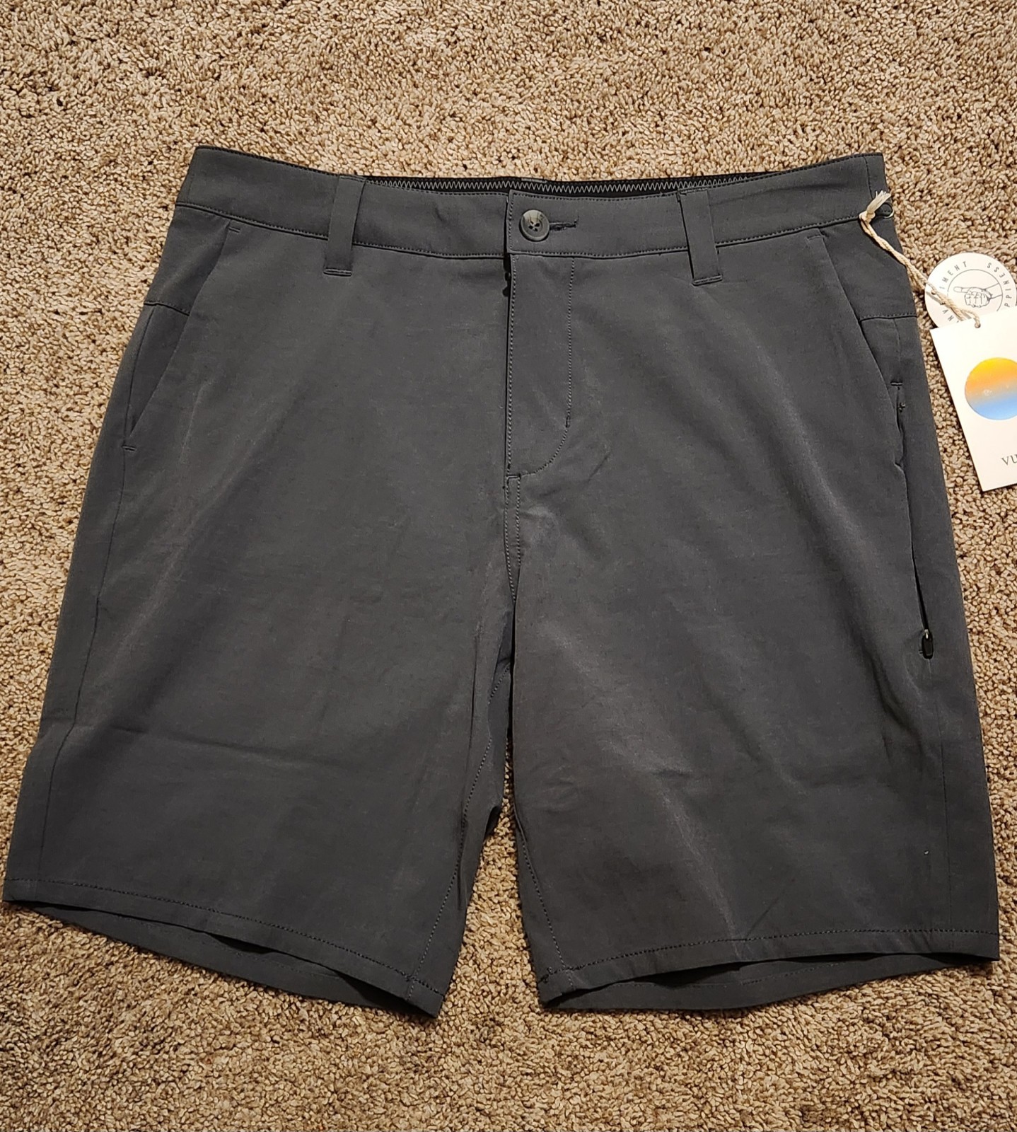 Vuori Aim Shorts - size 30