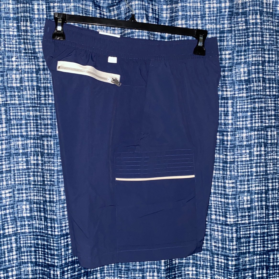 Men's Nike Sportswear Style Essentials Woven Shorts DM6690-410 Men’s Size M