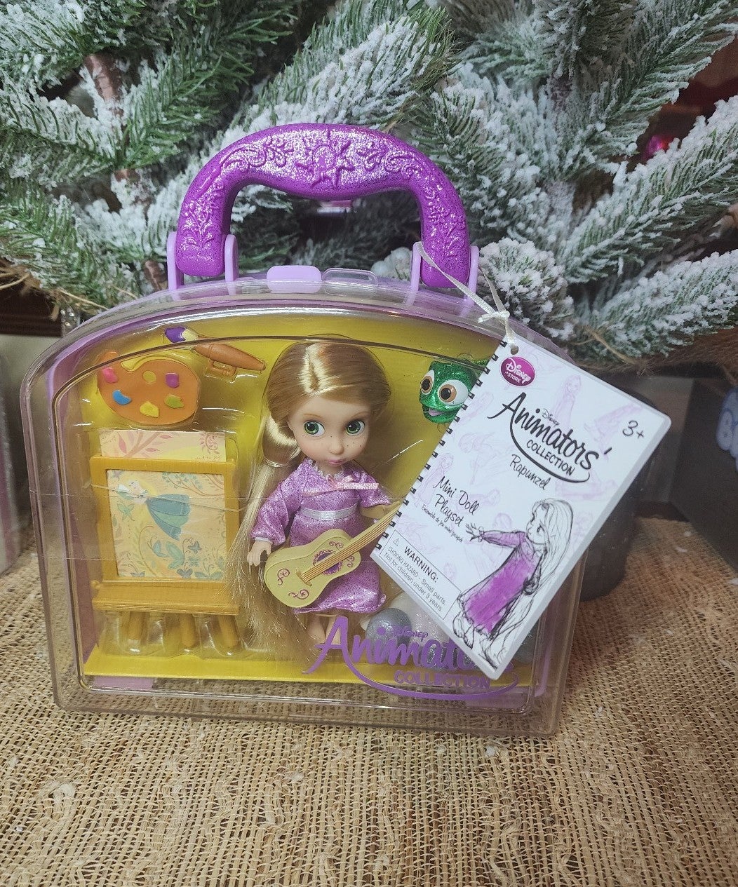 Disney Store Animators Rapunzel Collection Mini Doll Playset