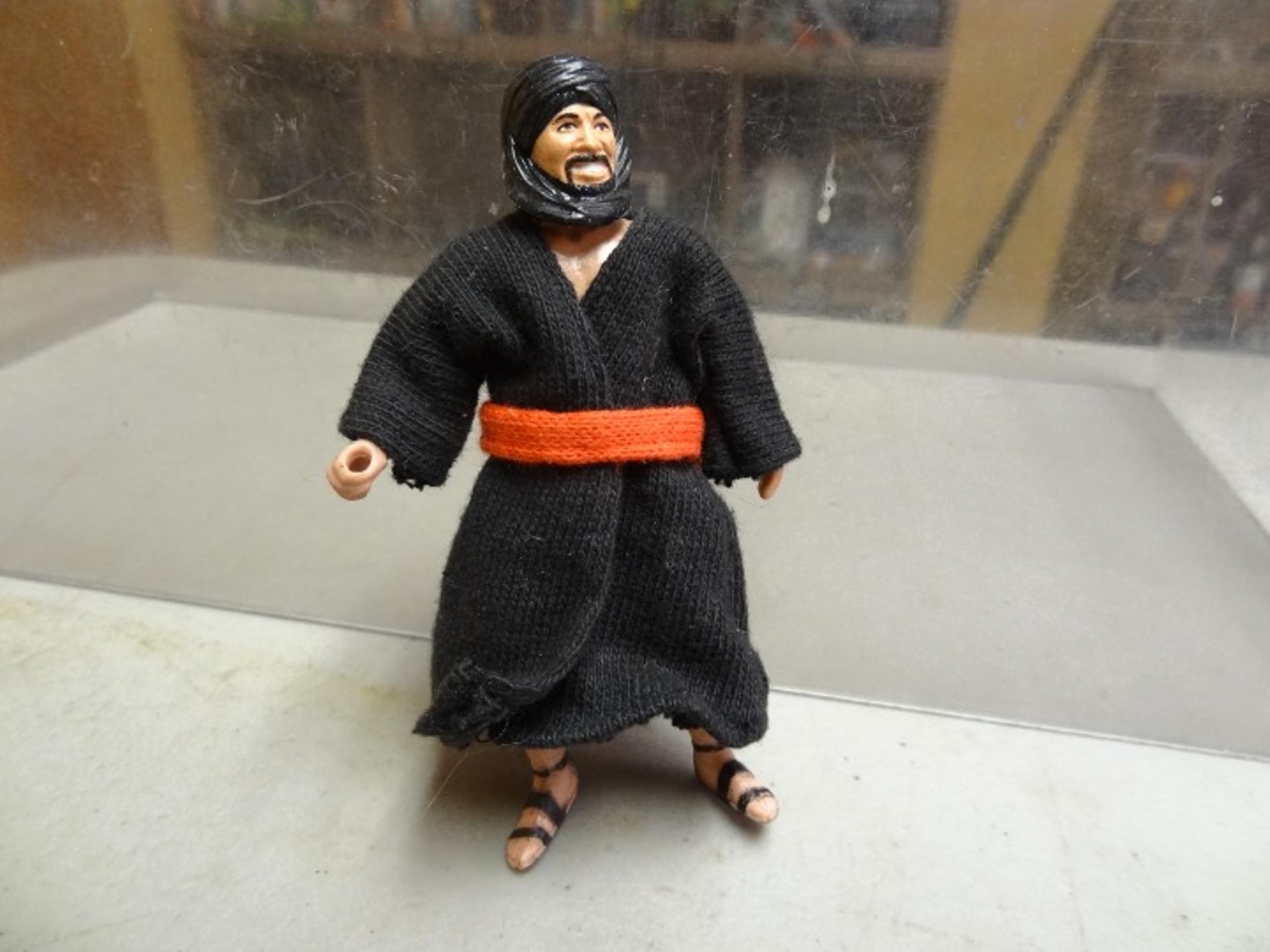 INDIANA JONES RAIDERS OF THE LOST ARK ACTION FIGURE SWORDSMAN 1982 - Kenner