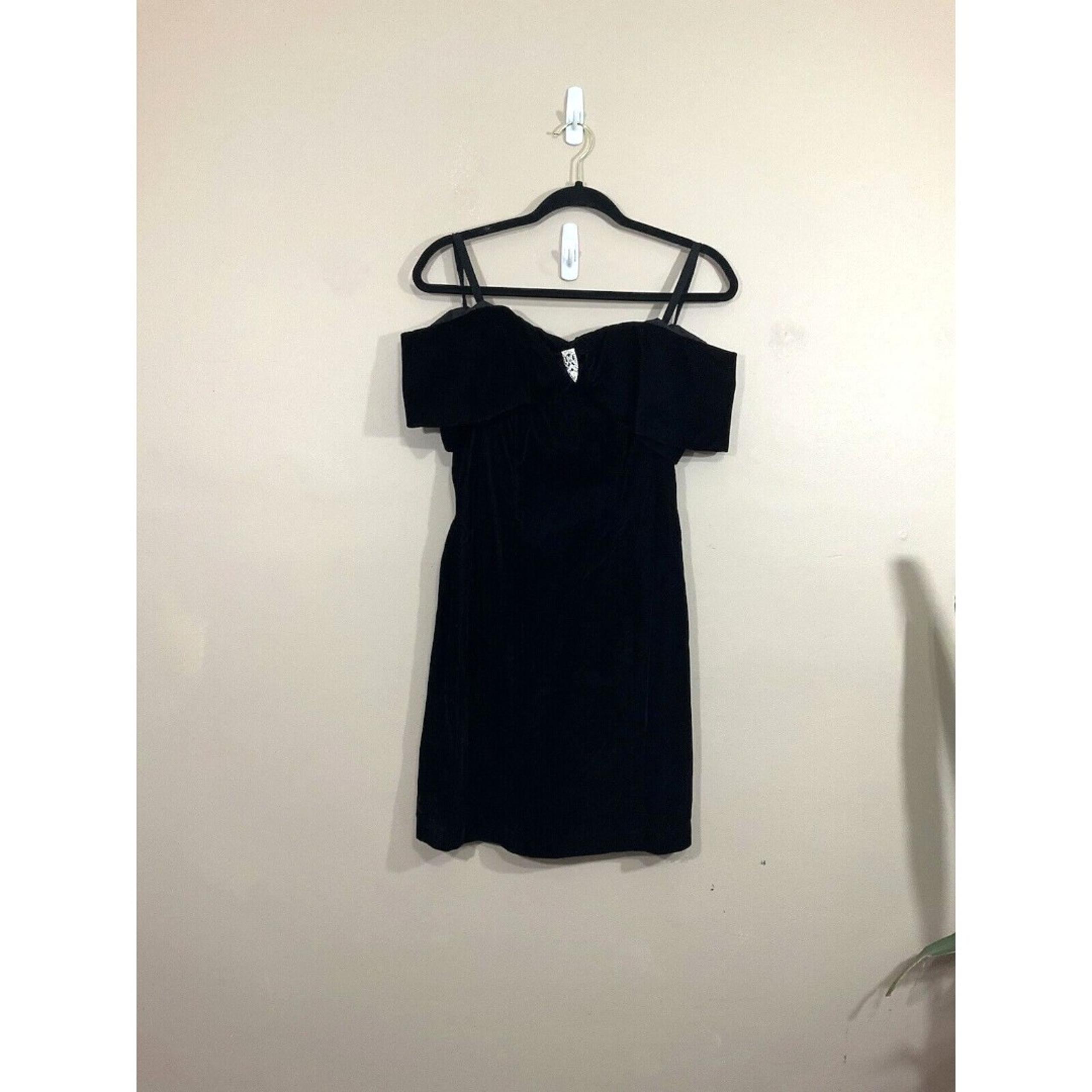 VTG Rampage Womens Velvet Off Shoulder Mini Dress 4 Black Goth Grunge 90s Y2K