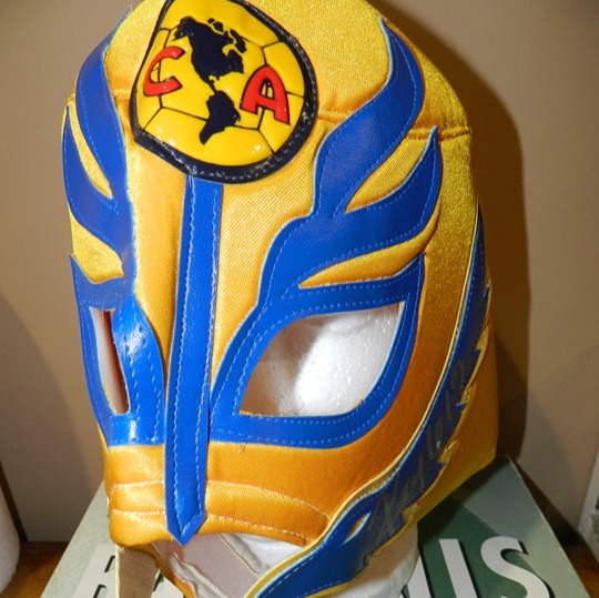 REY MYSTERIO JR AUTOGRAPHED LUCHA LIBRE MASK LOOK