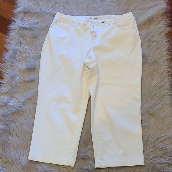 Coldwater creek natural fit womens white capris with tie waist size 10