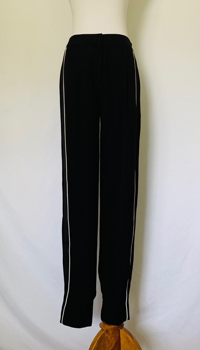 Women black pants