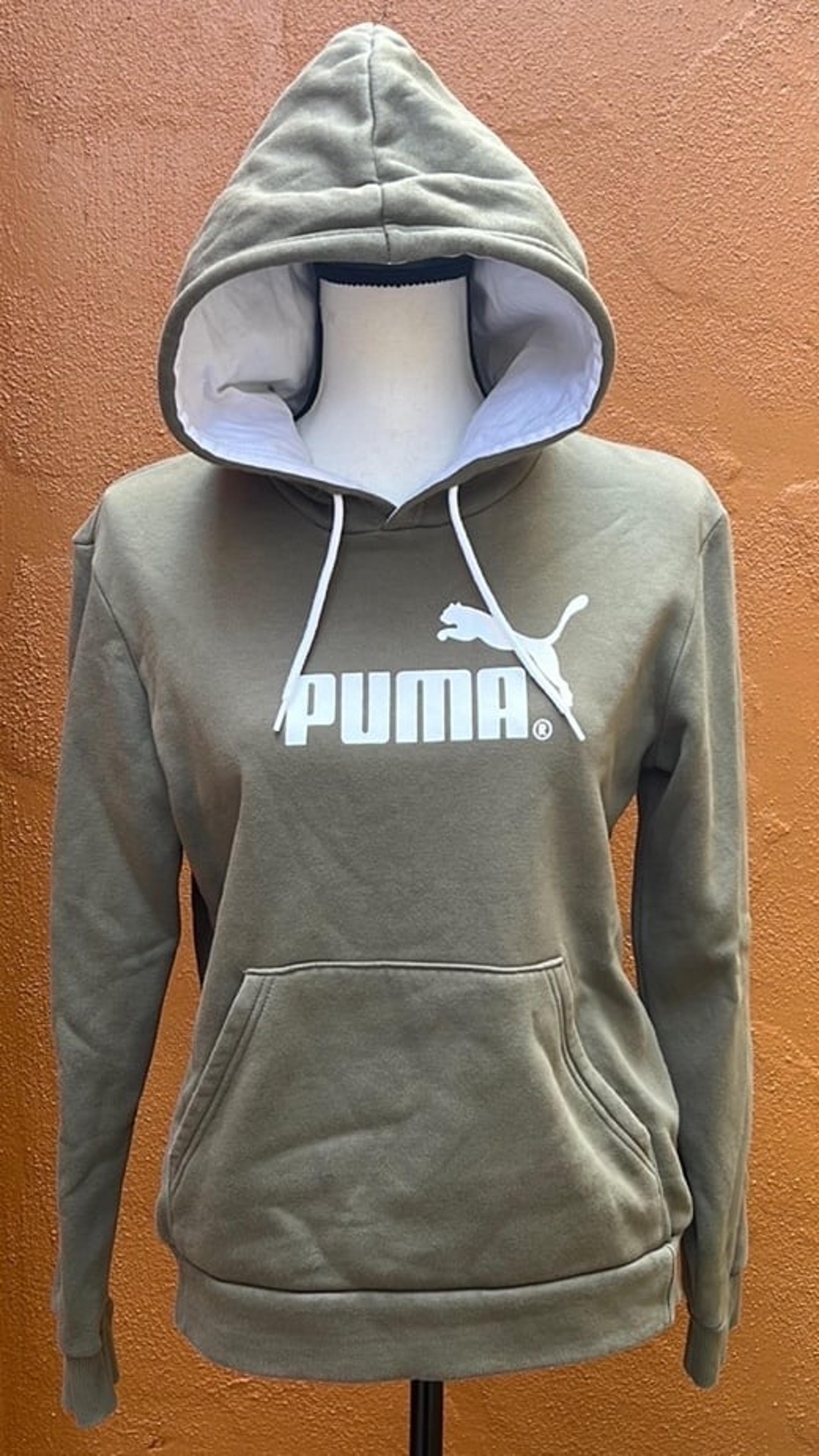 Puma Hoodie - S