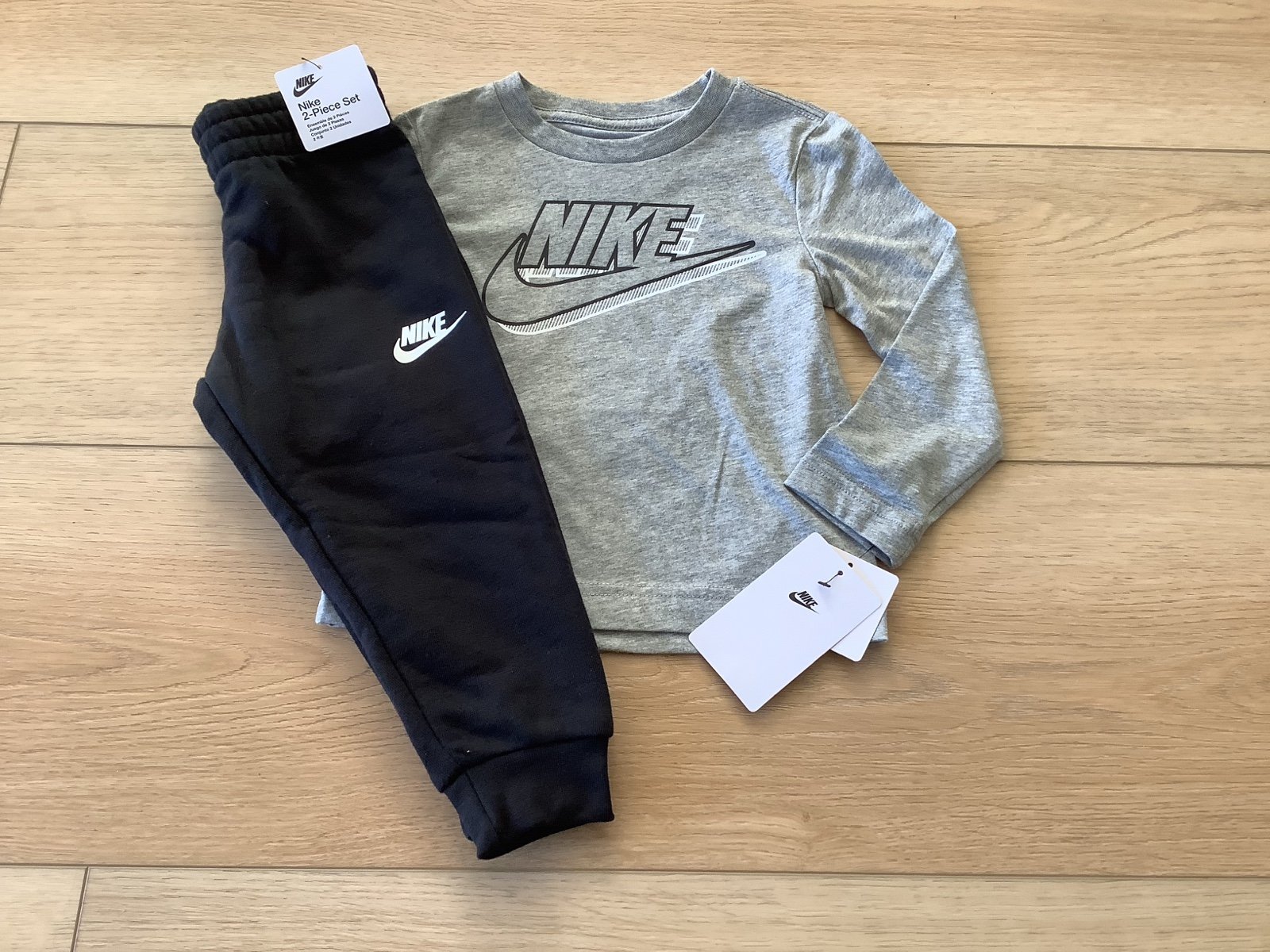 Nike toddler boys 2 pc set size 2T(NWT)~PRICE IS FIRM, NO OFFERS ~