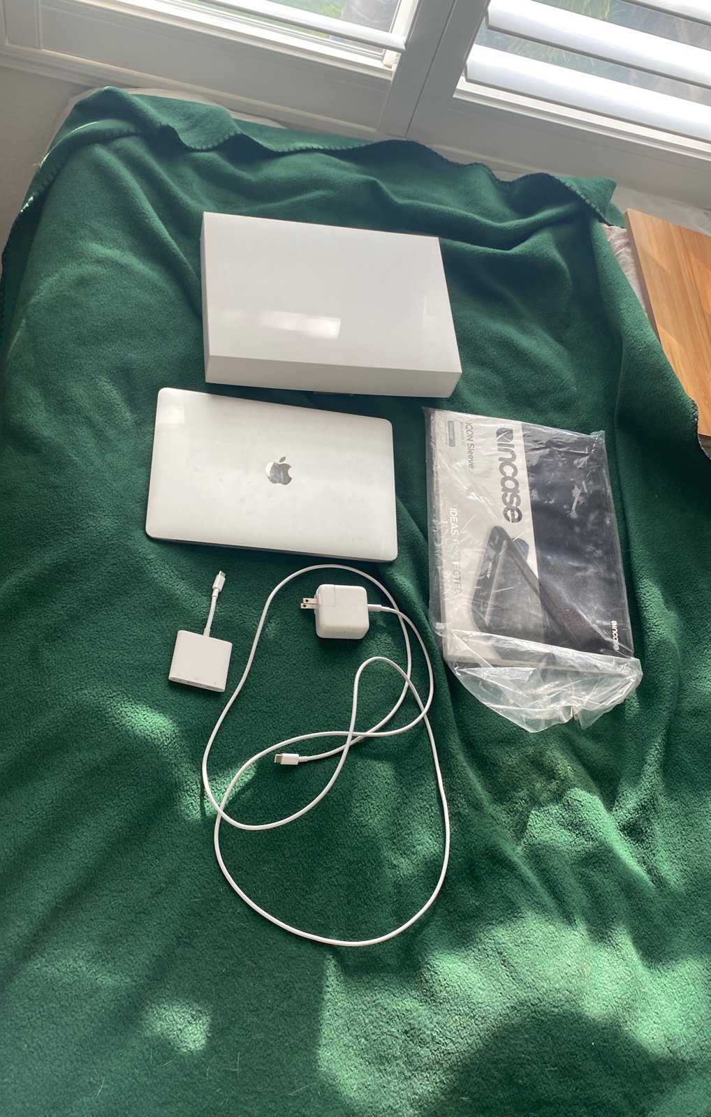 Macbook