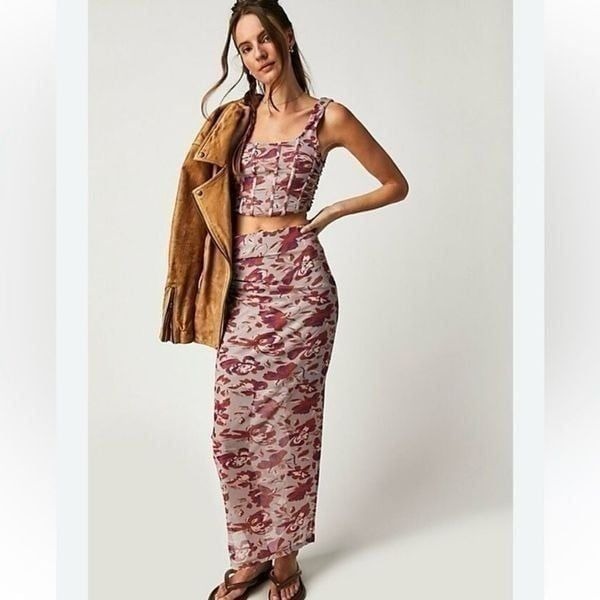 NWOT Free People Floral Mesh Skirt size large