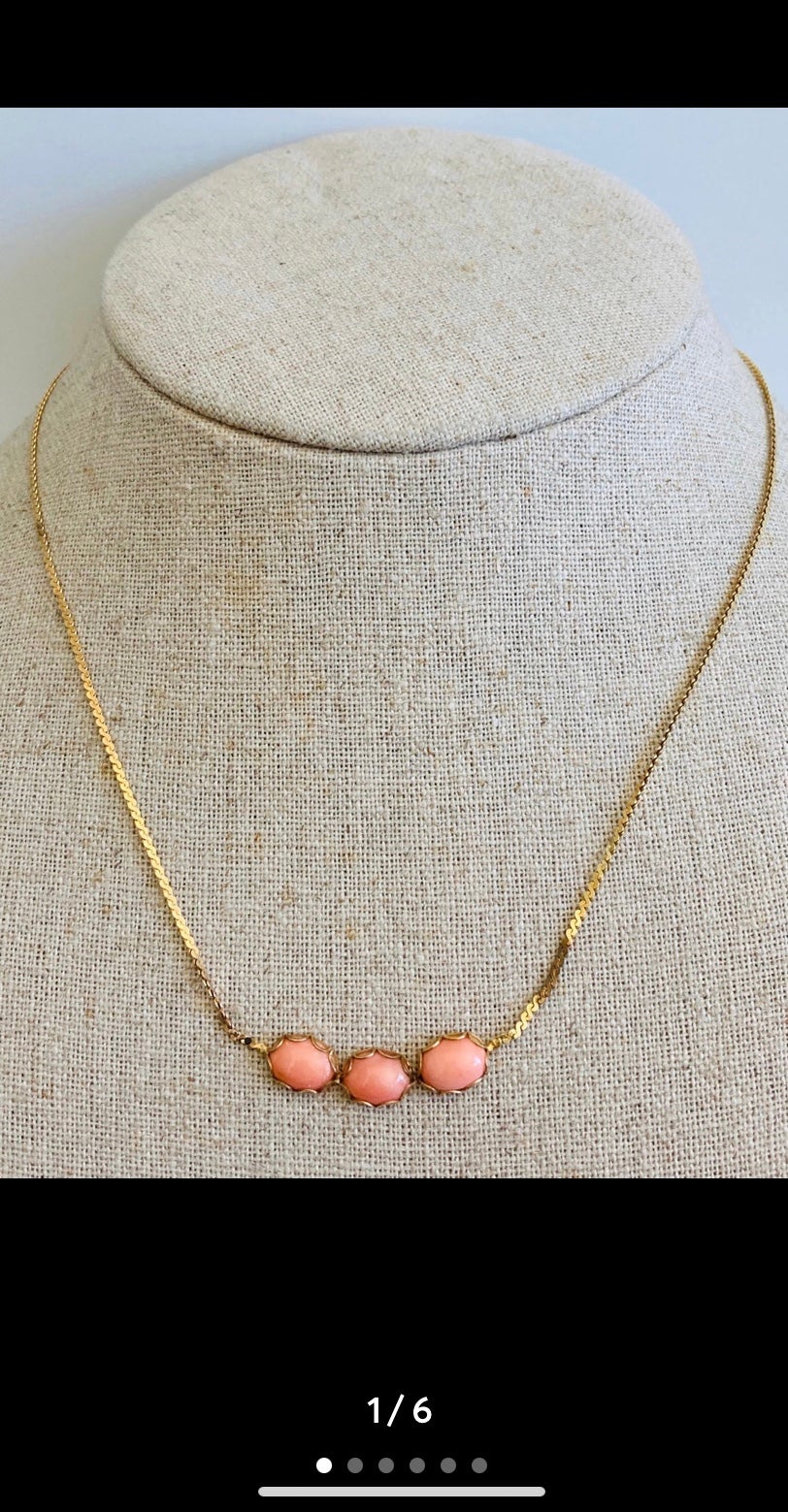 585 14KT Italy gold natural coral necklace