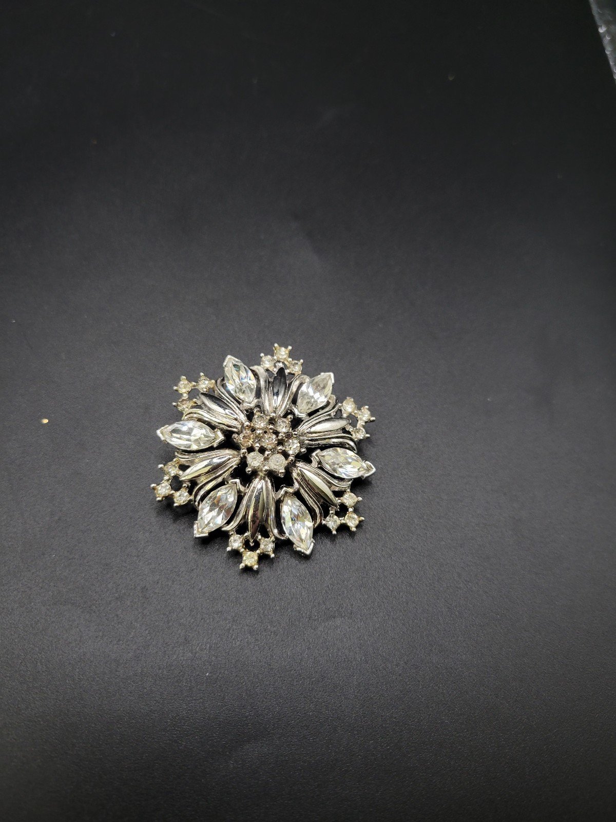 Trifari Pre 1955 Alfred Philipee Costume Brooch
