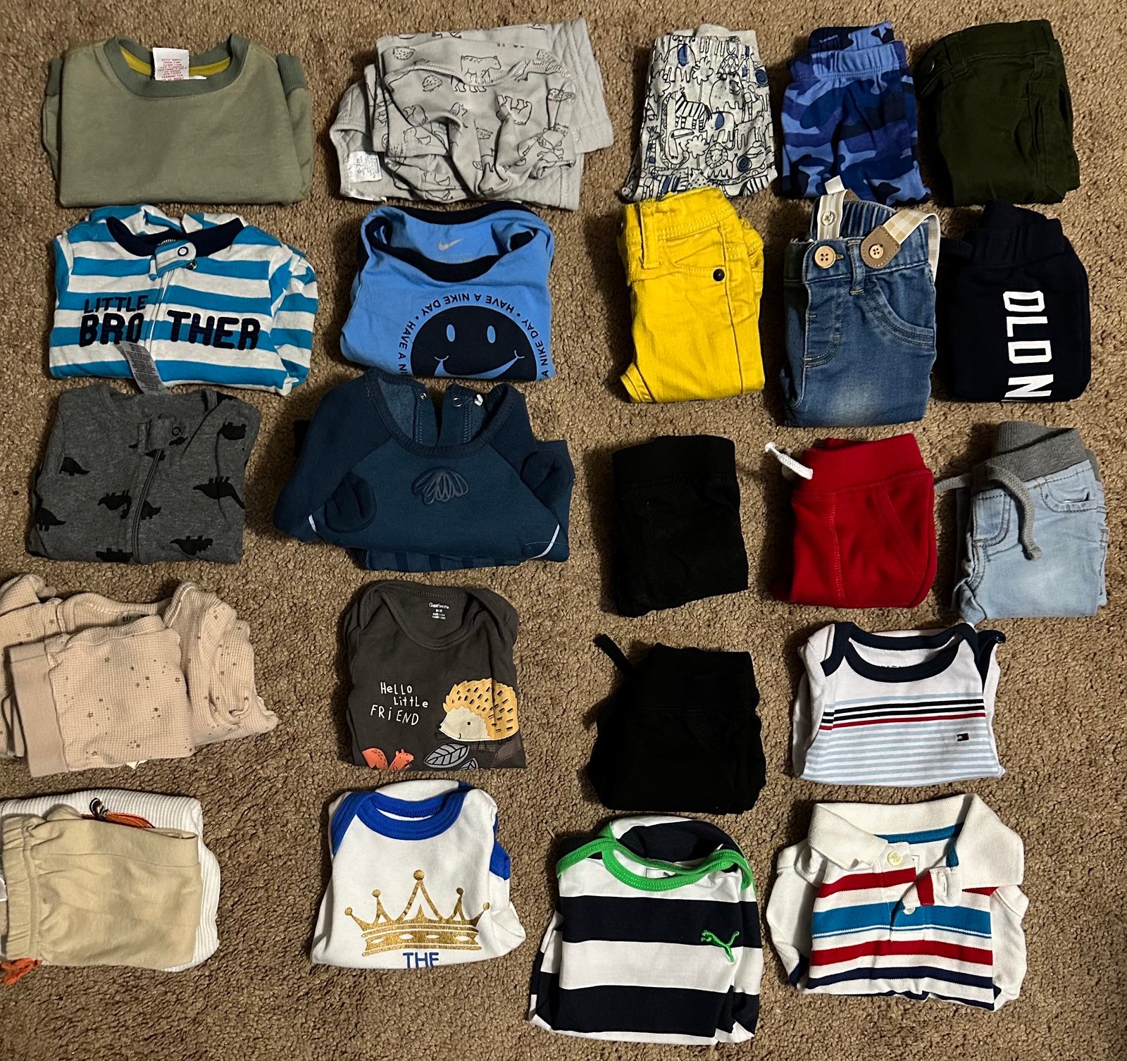 Boys 0-3 month clothing