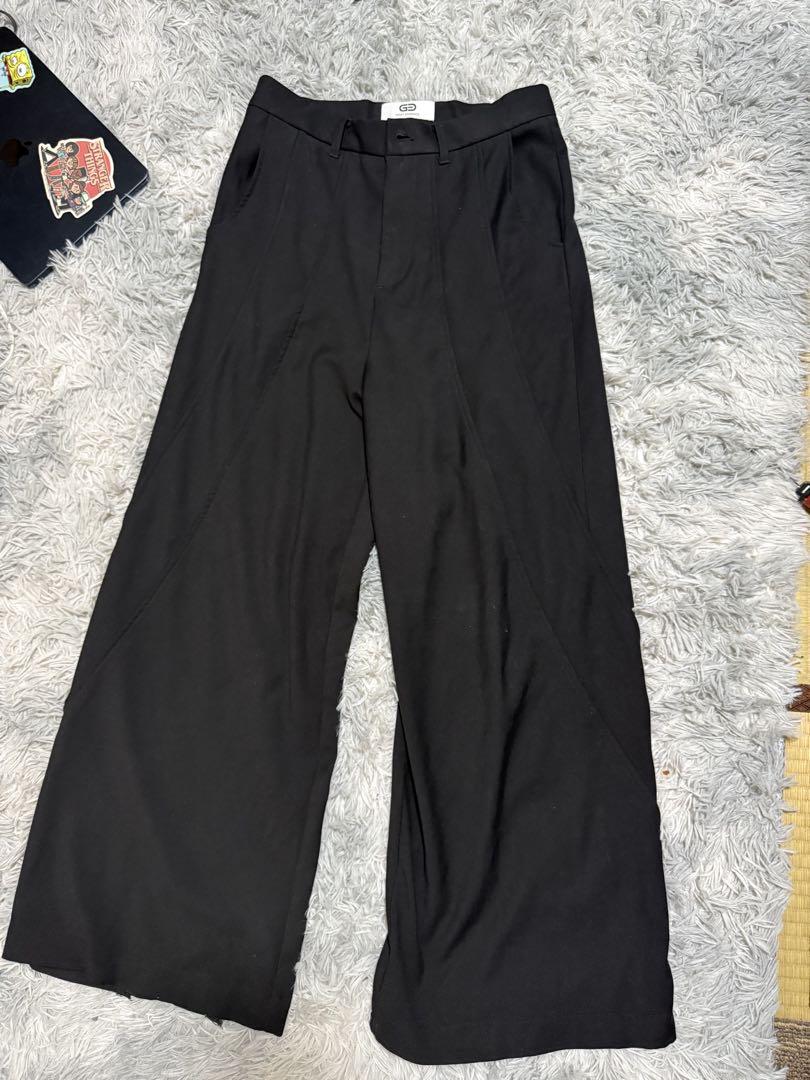GOAT ESSENCE TUCK BAGGY PANTS Size 2