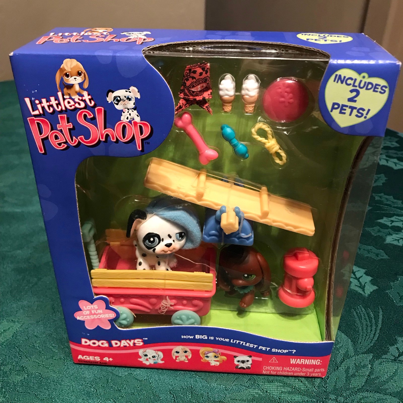Littlest Pet Shop Dog Days 2006 Version- NIB-Very Rare!