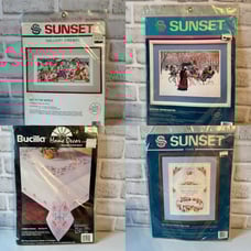 NWTSunset Needle Point Kits (4)and Rack