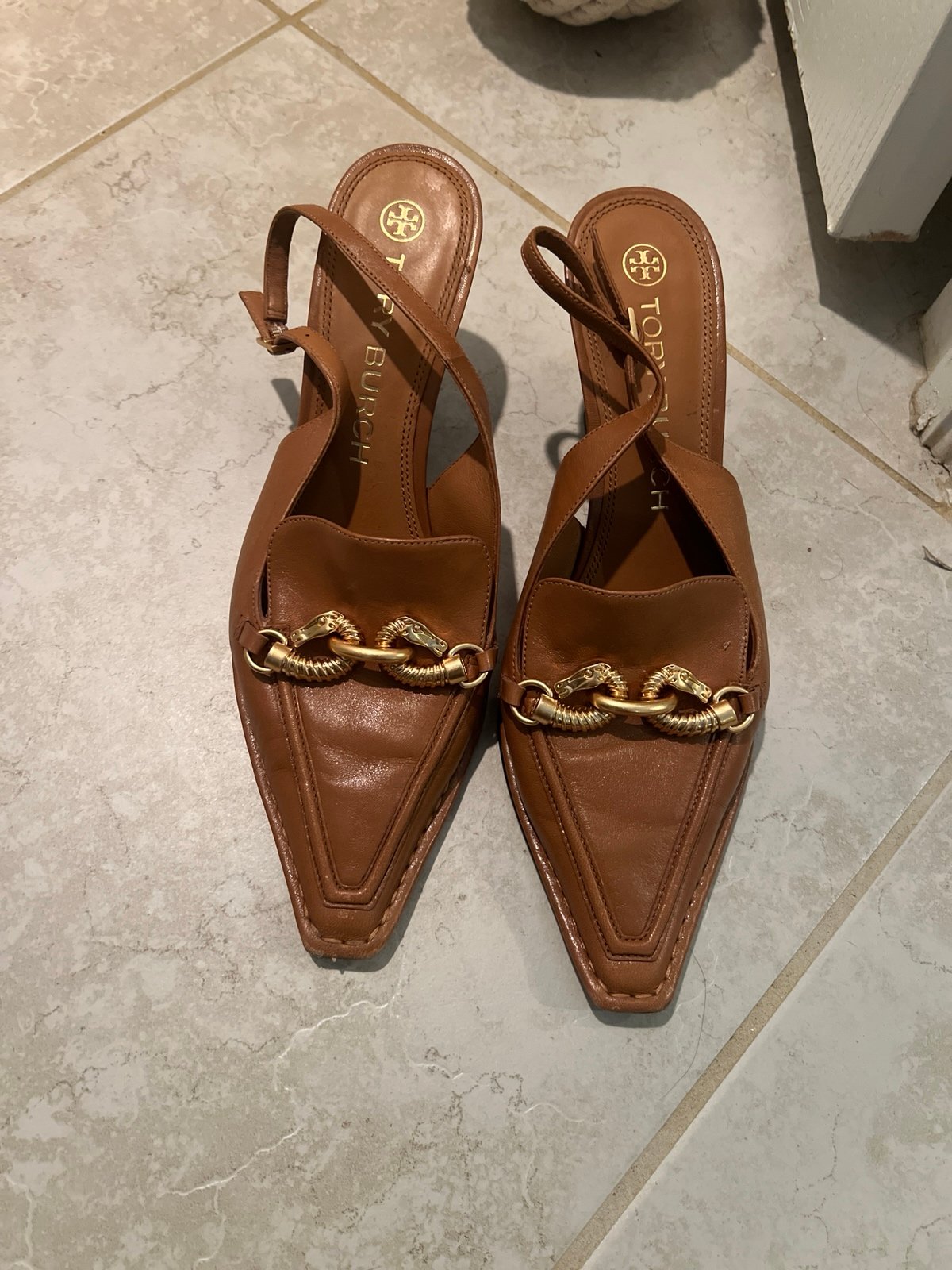 Tory Burch brown pointy leather shoes with horse heads - no box